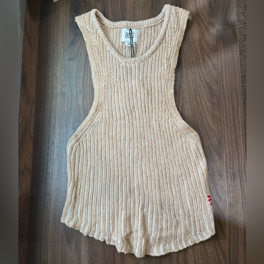 NWT BDG sweater tank